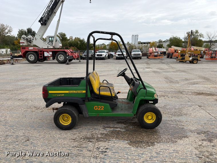 image for item EV7015 John Deere Gator CX utility vehicle
