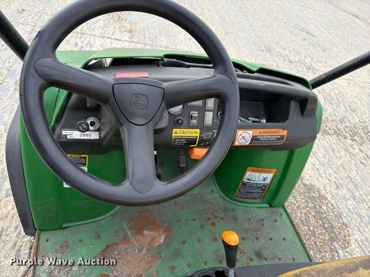 image for item EV7015 John Deere Gator CX utility vehicle