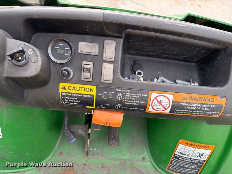 image for item EV7015 John Deere Gator CX utility vehicle