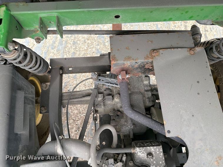 image for item EV7015 John Deere Gator CX utility vehicle