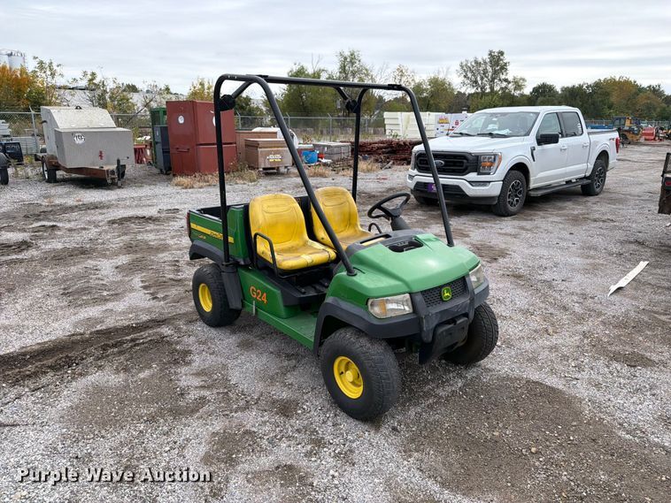 image for item EV7017 John Deere Gator CX utility vehicle
