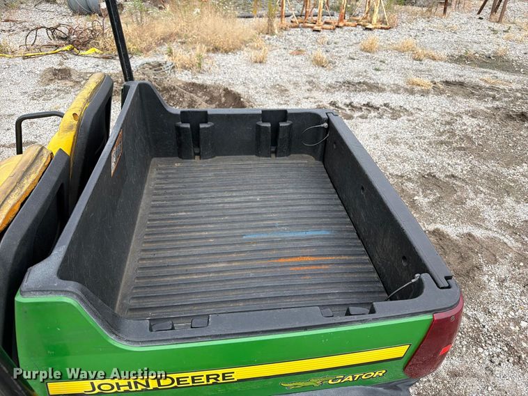 image for item EV7017 John Deere Gator CX utility vehicle