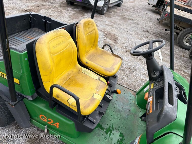 image for item EV7017 John Deere Gator CX utility vehicle