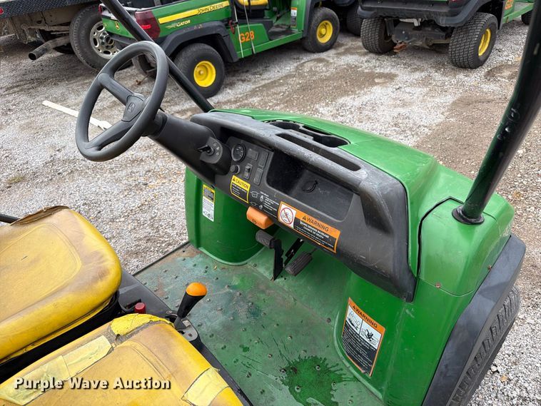 image for item EV7017 John Deere Gator CX utility vehicle