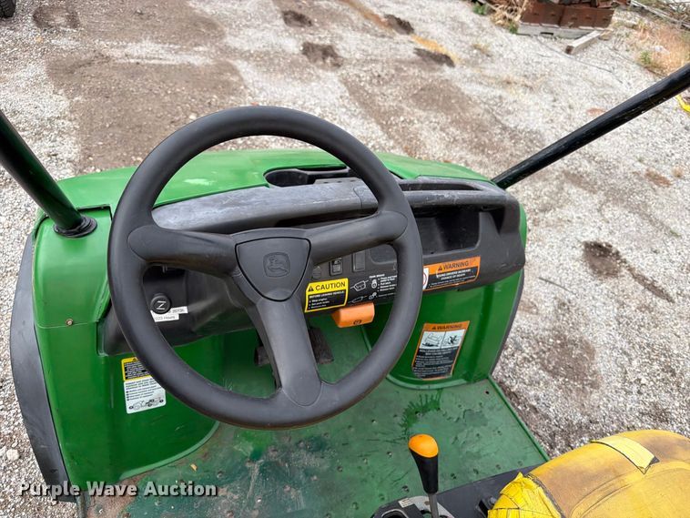 image for item EV7017 John Deere Gator CX utility vehicle