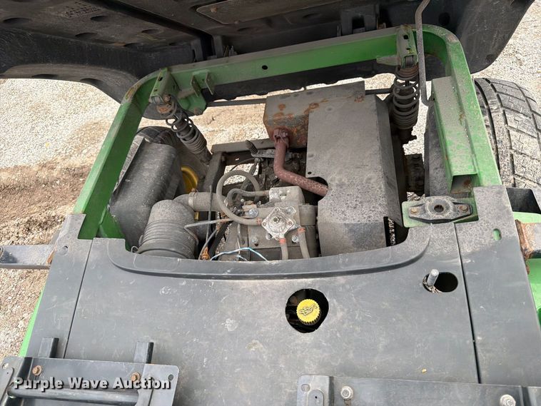 image for item EV7017 John Deere Gator CX utility vehicle