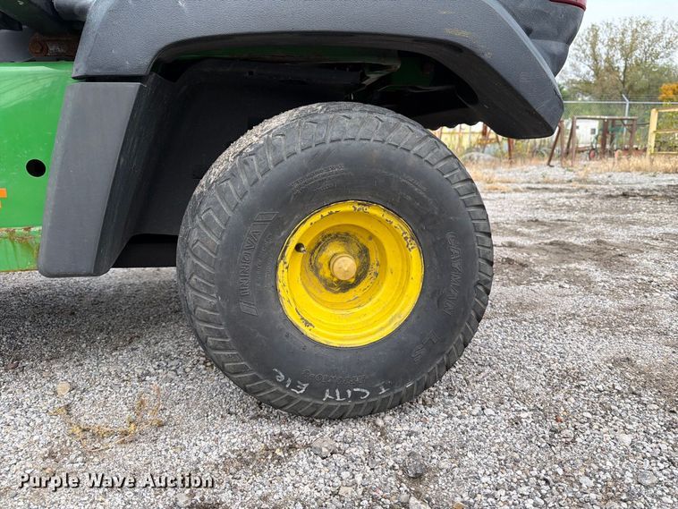 image for item EV7017 John Deere Gator CX utility vehicle
