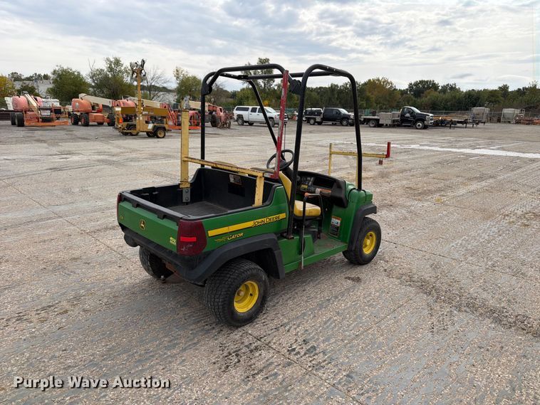 image for item EV7018 John Deere Gator CX utility vehicle