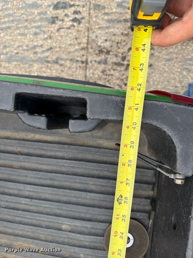 image for item EV7018 John Deere Gator CX utility vehicle