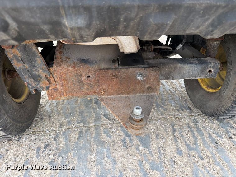 image for item EV7018 John Deere Gator CX utility vehicle