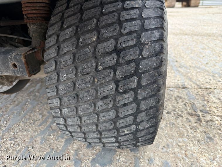 image for item EV7018 John Deere Gator CX utility vehicle
