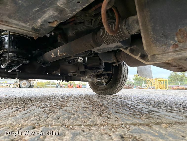 image for item EV7029 2021 Chevrolet Silverado 6500HD flatbed truck