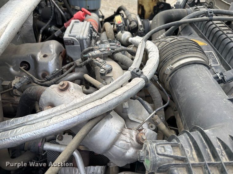 image for item EV7029 2021 Chevrolet Silverado 6500HD flatbed truck