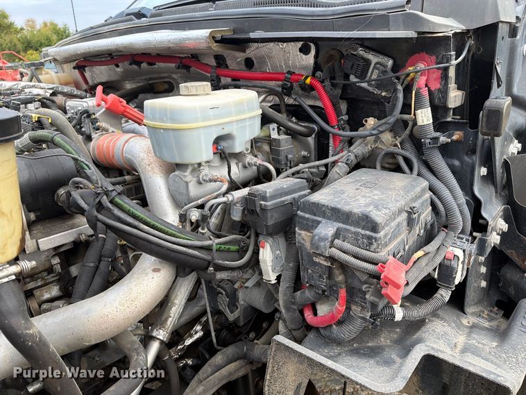 image for item EV7029 2021 Chevrolet Silverado 6500HD flatbed truck