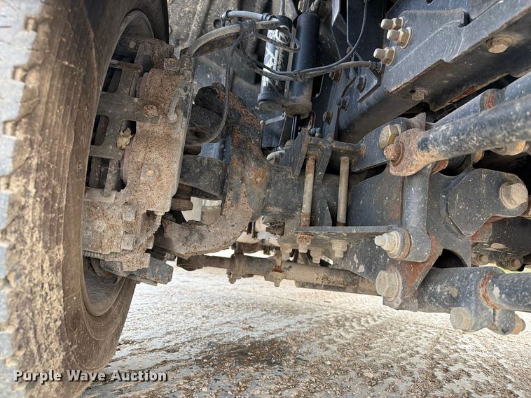 image for item EV7029 2021 Chevrolet Silverado 6500HD flatbed truck