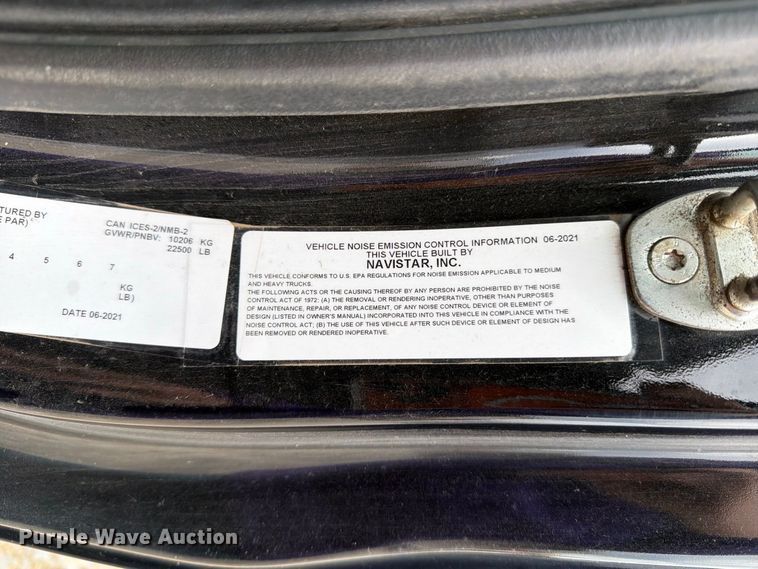 image for item EV7029 2021 Chevrolet Silverado 6500HD flatbed truck