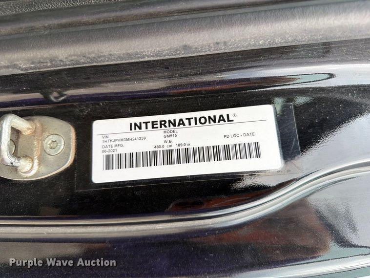 image for item EV7029 2021 Chevrolet Silverado 6500HD flatbed truck