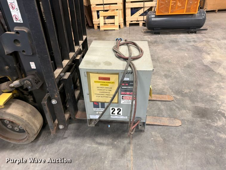 image for item EV7036 Komatsu FB18MG-3 forklift