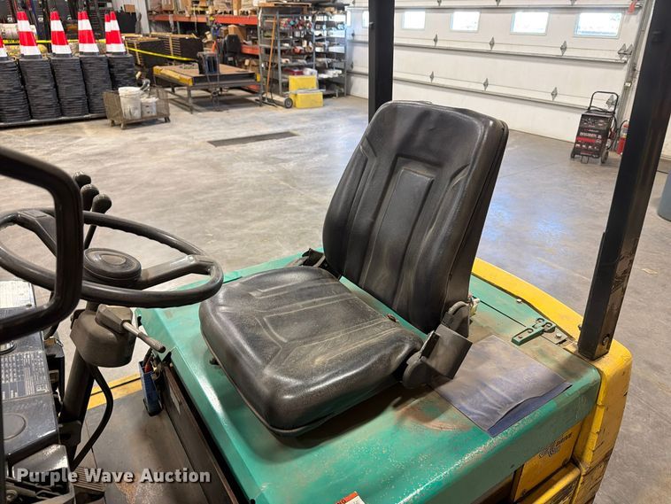 image for item EV7036 Komatsu FB18MG-3 forklift