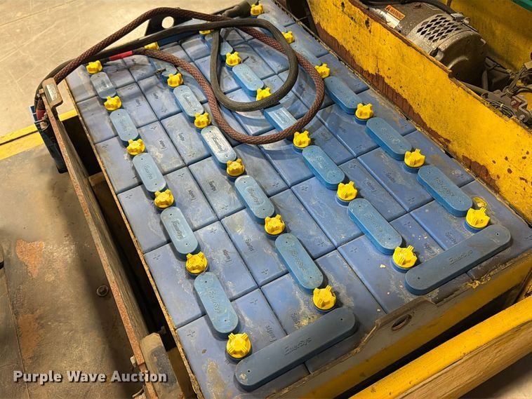 image for item EV7036 Komatsu FB18MG-3 forklift