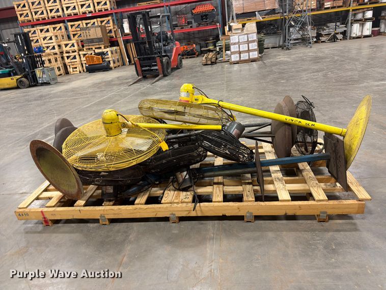image for item EV7042 Approximately 9 fans