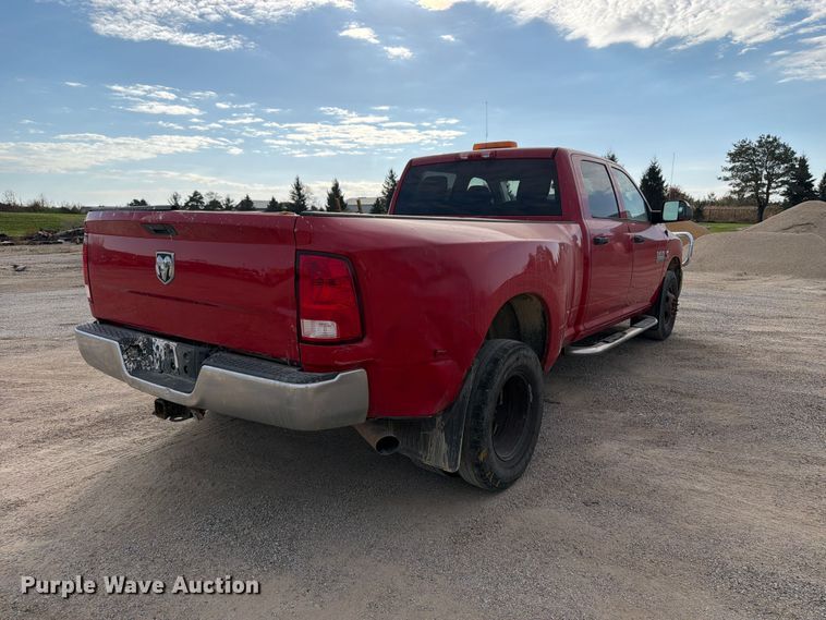 image for item EV7056 2014 RAM 3500 Crew Cab pickup truck