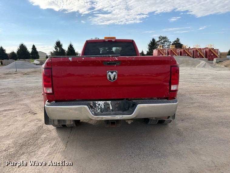 image for item EV7056 2014 RAM 3500 Crew Cab pickup truck