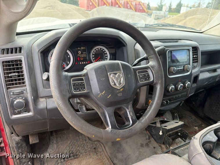 image for item EV7056 2014 RAM 3500 Crew Cab pickup truck