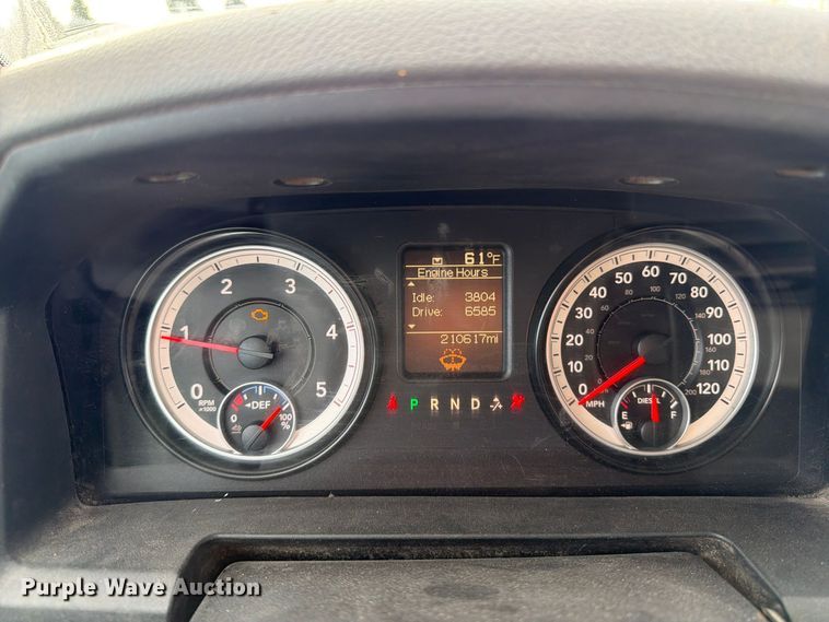 image for item EV7056 2014 RAM 3500 Crew Cab pickup truck