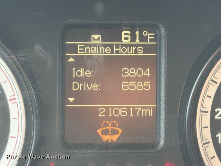 image for item EV7056 2014 RAM 3500 Crew Cab pickup truck