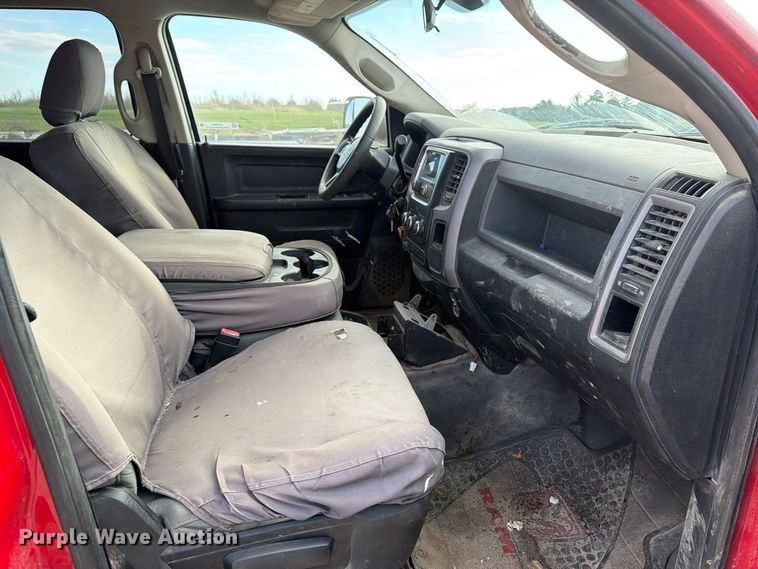 image for item EV7056 2014 RAM 3500 Crew Cab pickup truck