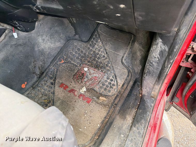 image for item EV7056 2014 RAM 3500 Crew Cab pickup truck