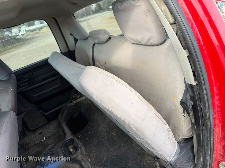 image for item EV7056 2014 RAM 3500 Crew Cab pickup truck