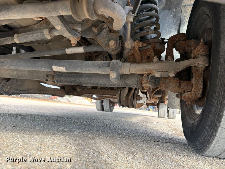 image for item EV7056 2014 RAM 3500 Crew Cab pickup truck