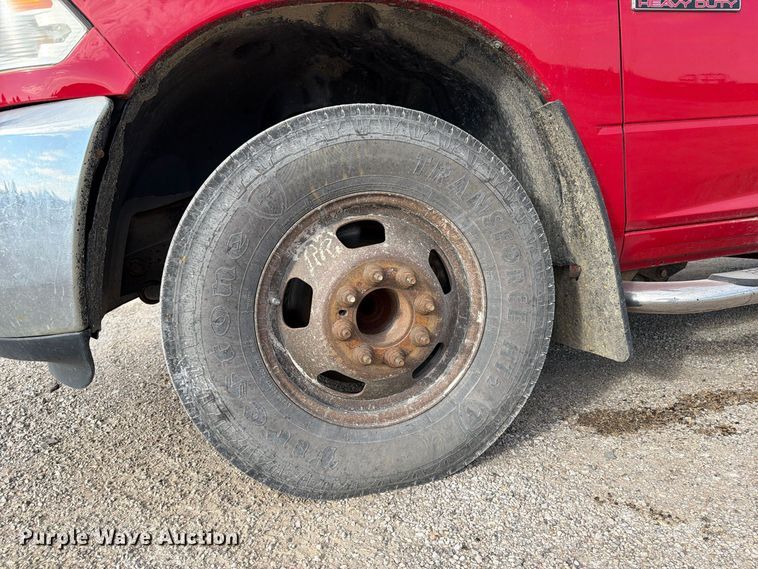 image for item EV7056 2014 RAM 3500 Crew Cab pickup truck