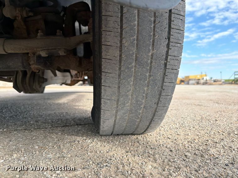 image for item EV7056 2014 RAM 3500 Crew Cab pickup truck