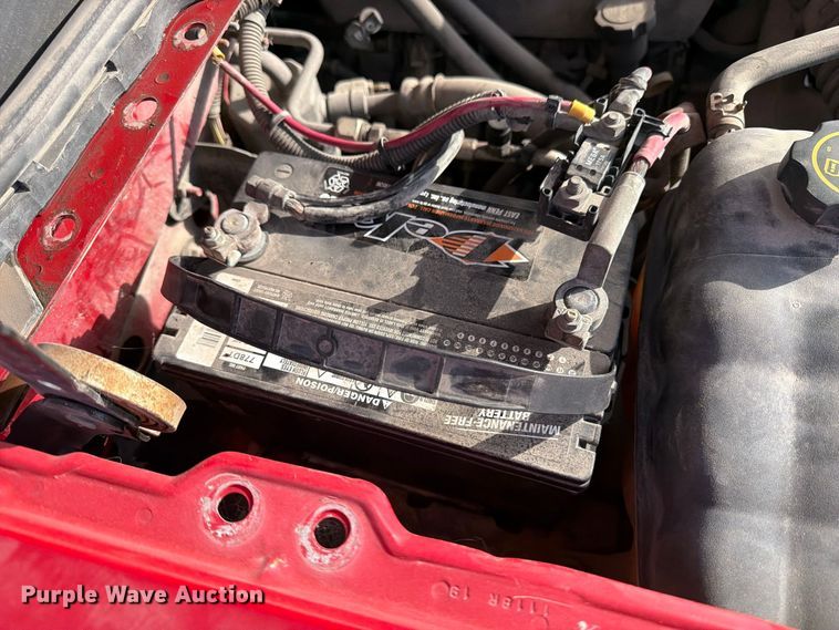image for item EV7057 2013 Chevrolet Silverado 3500HD Crew Cab pickup truck