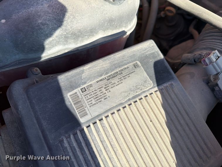 image for item EV7058 2014 Chevrolet Silverado 3500HD Crew Cab pickup truck