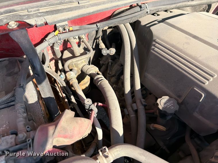 image for item EV7058 2014 Chevrolet Silverado 3500HD Crew Cab pickup truck