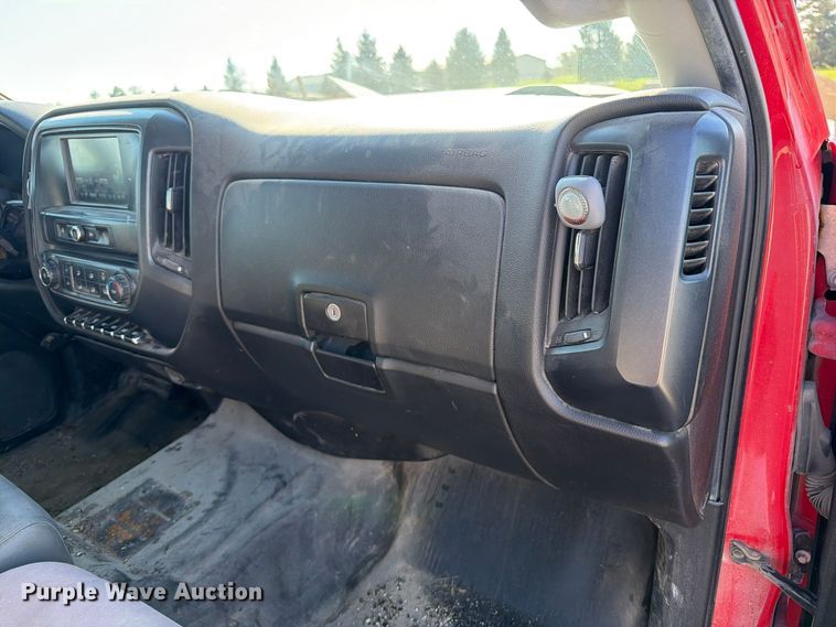 image for item EV7059 2017 Chevrolet Silverado 3500HD Crew Cab pickup truck