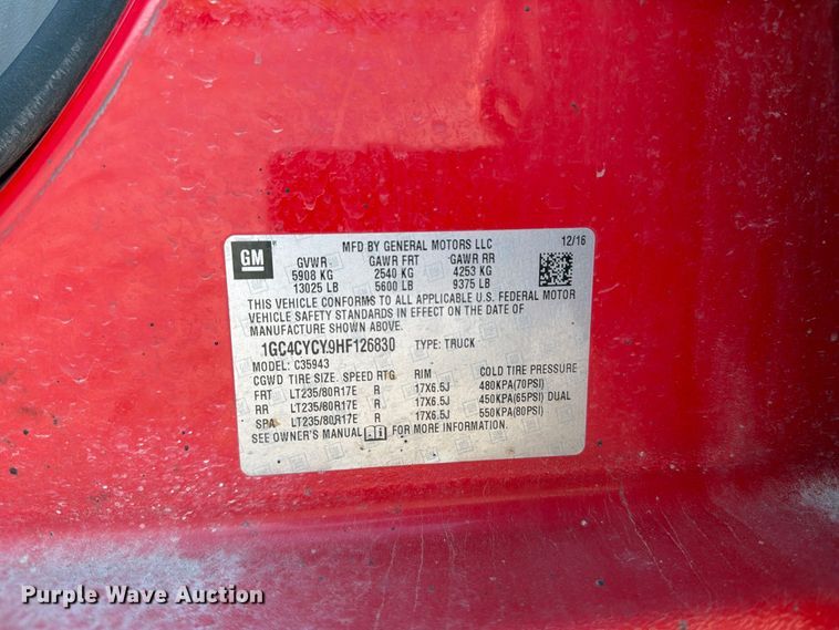 image for item EV7059 2017 Chevrolet Silverado 3500HD Crew Cab pickup truck