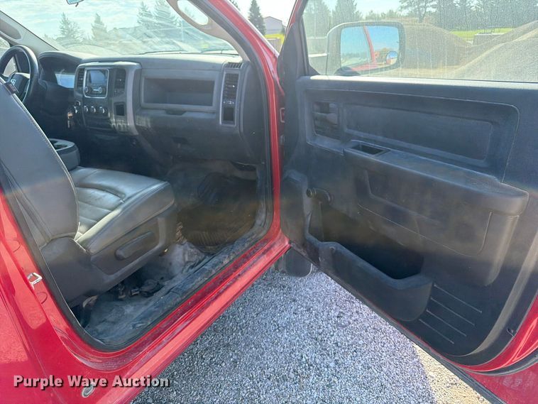 image for item EV7061 2013 RAM 1500 pickup truck