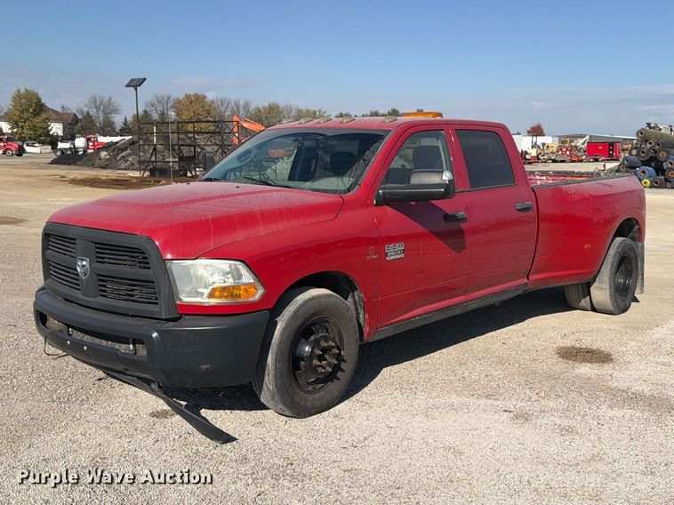 image for item EV7063 2012 Dodge Ram 3500 Heavy Duty Crew Cab pickup truck