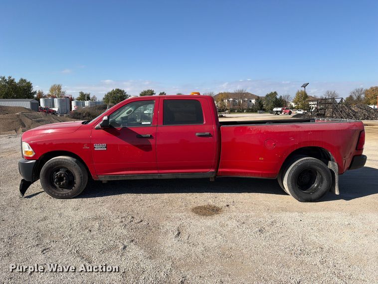 image for item EV7063 2012 Dodge Ram 3500 Heavy Duty Crew Cab pickup truck