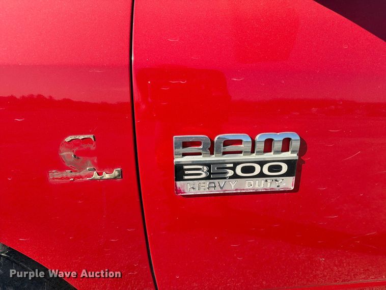 image for item EV7063 2012 Dodge Ram 3500 Heavy Duty Crew Cab pickup truck