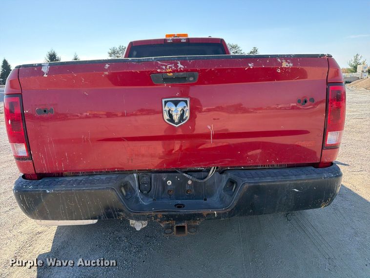 image for item EV7063 2012 Dodge Ram 3500 Heavy Duty Crew Cab pickup truck