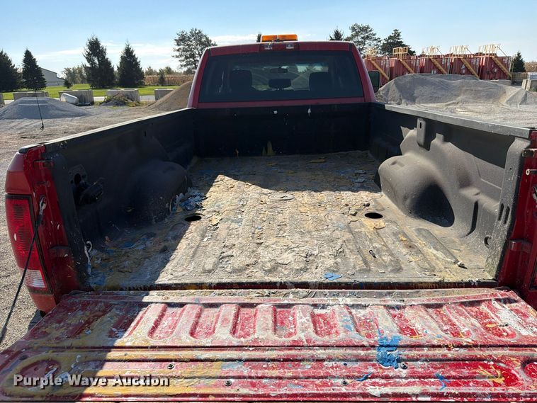 image for item EV7063 2012 Dodge Ram 3500 Heavy Duty Crew Cab pickup truck