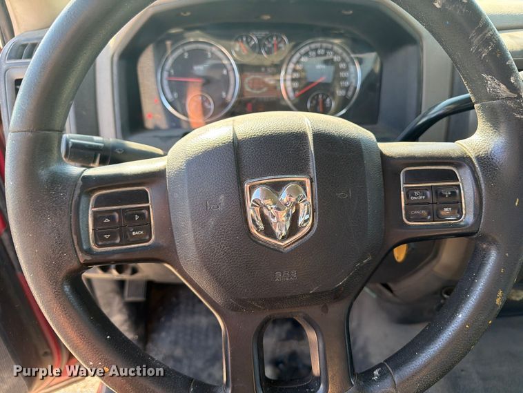 image for item EV7063 2012 Dodge Ram 3500 Heavy Duty Crew Cab pickup truck