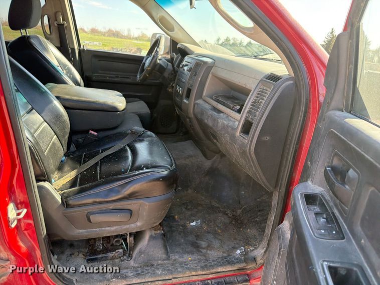 image for item EV7063 2012 Dodge Ram 3500 Heavy Duty Crew Cab pickup truck