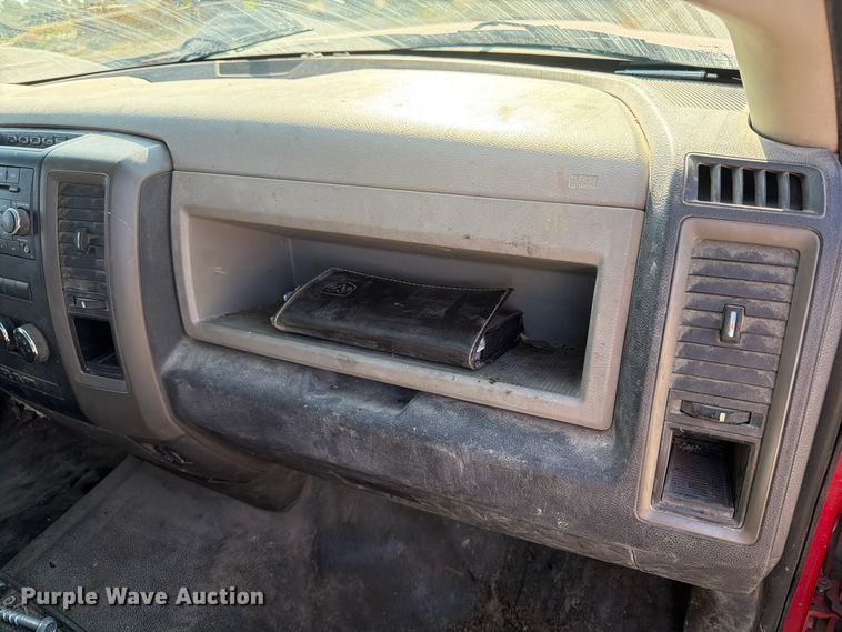 image for item EV7063 2012 Dodge Ram 3500 Heavy Duty Crew Cab pickup truck